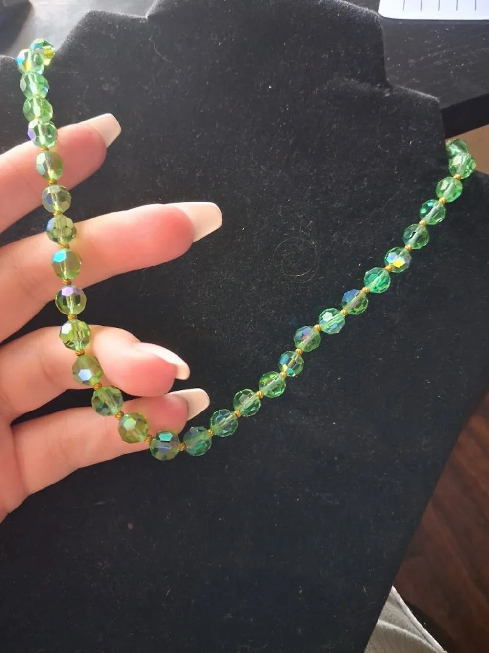 17 inch Green Glass beaded necklace